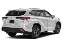 Toyota Highlander LE AWD (Natl) 2024